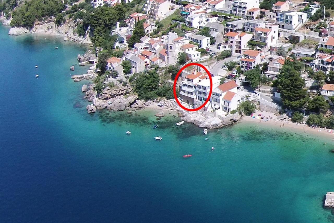 Apartments By The Sea Pisak, Omis - 1018 Exterior photo